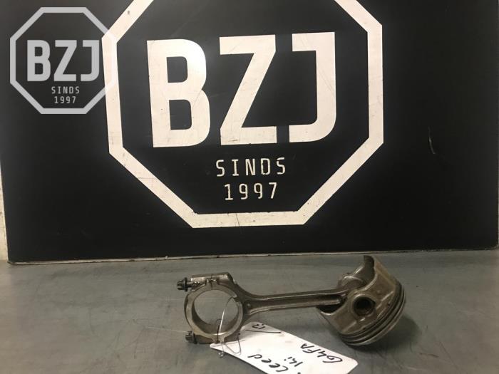 Gebruikte Zuiger Kia Ceed Prijs op aanvraag aangeboden door BZJ b.v.
