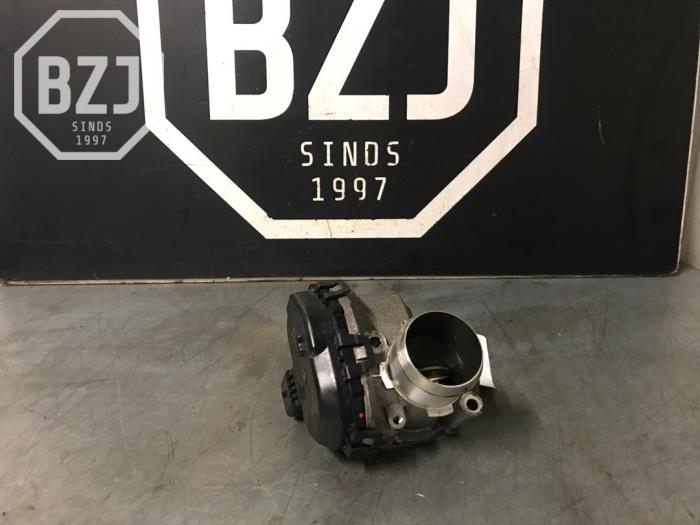 Gebruikte Gasklephuis Citroen C4 Grand Picasso (3A) 1.6 HDiF, Blue HDi 115 Prijs op aanvraag aangeboden door BZJ b.v.