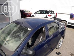 Gebruikte Dak Dacia Logan II 1.2 16V Prijs op aanvraag aangeboden door BZJ b.v.