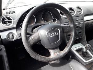Gebruikte Stuurwiel Audi A4 Cabrio (B7) Prijs op aanvraag aangeboden door BZJ b.v.