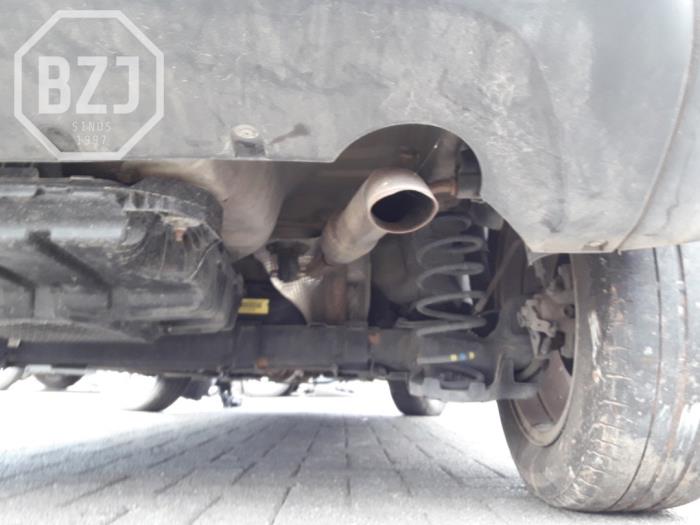 Gebruikte Uitlaat Einddemper Opel Crossland (X) 1.6 CDTi 120 Prijs op aanvraag aangeboden door BZJ b.v.