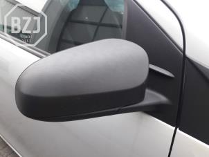 Gebruikte Buitenspiegel rechts Toyota Aygo (B40) 1.0 12V VVT-i Prijs op aanvraag aangeboden door BZJ b.v.