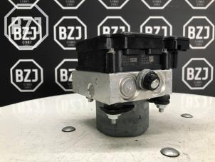 Gebruikte ABS Pomp Opel Corsa E 1.4 Turbo 16V Prijs € 150,00 Margeregeling aangeboden door BZJ b.v.