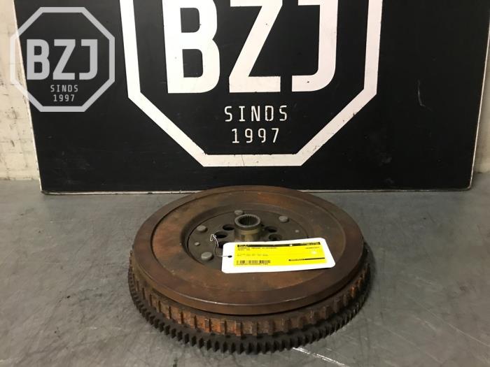 Gebruikte Dubbele massa vliegwiel Audi A4 Prijs op aanvraag aangeboden door BZJ b.v.