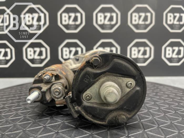 Startmotor van een Mercedes-Benz B (W245) 2.0 B-180 CDI 16V 2010