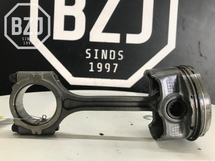 Gebruikte Zuiger Kia Ceed Prijs op aanvraag aangeboden door BZJ b.v.