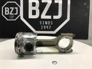 Gebruikte Zuiger BMW 1-Serie Prijs op aanvraag aangeboden door BZJ b.v.