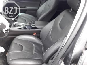 Gebruikte Bekleding Set (compleet) Ford Mondeo V Wagon 2.0 TDCi 180 16V Prijs op aanvraag aangeboden door BZJ b.v.