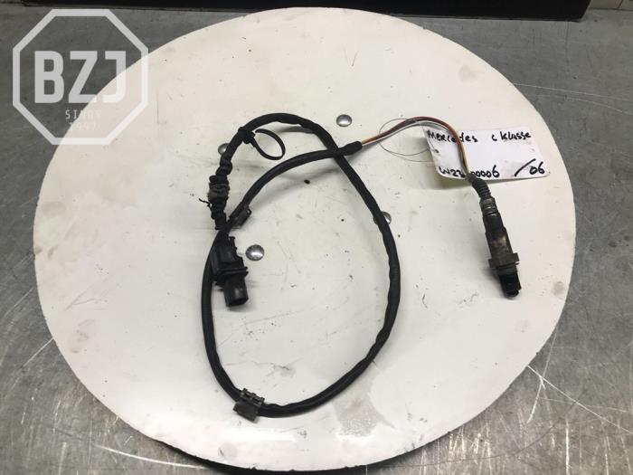Lambda Sonde van een Mercedes-Benz C (W203) 2.2 C-220 CDI 16V 2006