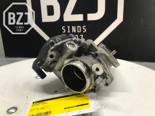 Gasklephuis van een Volkswagen Golf 2014