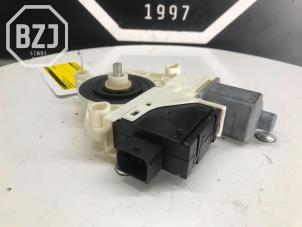 Gebruikte Motor electrisch raam Alfa Romeo Giulia (952) 2.2d 160 16V Prijs op aanvraag aangeboden door BZJ b.v.