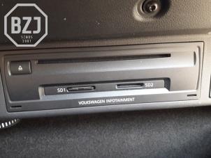 Gebruikte Module Navigatie Volkswagen Golf Sportsvan (AUVS) 1.2 TSI 16V BlueMOTION Prijs op aanvraag aangeboden door BZJ b.v.