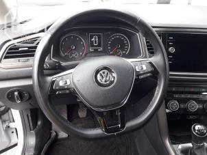 Gebruikte Stuurwiel Volkswagen T-Roc 1.0 TSI 12V BlueMotion Prijs € 150,00 Margeregeling aangeboden door BZJ b.v.