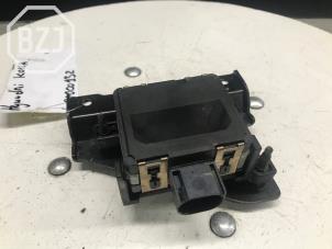 Gebruikte Radar sensor Hyundai Kona (OS) 1.0 T-GDI 12V Prijs € 150,00 Margeregeling aangeboden door BZJ b.v.