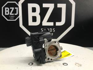 Gebruikte Gasklephuis Peugeot 2008 (CU) 1.2 12V e-THP PureTech 110 Prijs op aanvraag aangeboden door BZJ b.v.