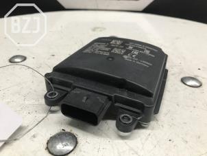 Gebruikte Side assist sensor Renault Clio V (RJAB) 1.0 TCe 100 12V Prijs op aanvraag aangeboden door BZJ b.v.