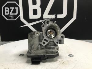Gebruikte EGR Klep Renault Kadjar (RFEH) 1.5 Blue dCi Prijs op aanvraag aangeboden door BZJ b.v.