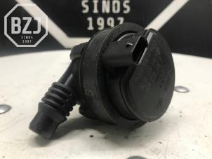 Gebruikte Waterpomp Mercedes E-Klasse Prijs op aanvraag aangeboden door BZJ b.v.