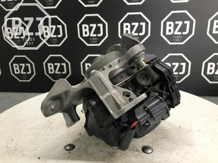 Gebruikte Vacuumpomp Rembekrachtiging Ford Mondeo Prijs op aanvraag aangeboden door BZJ b.v.