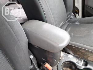 Gebruikte Armleuning Fiat 500X (334) 1.6 D 16V Multijet II Prijs op aanvraag aangeboden door BZJ b.v.