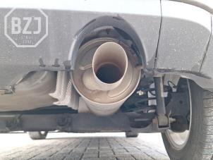 Gebruikte Uitlaat Einddemper Ford Fiesta 7 1.0 EcoBoost 12V 100 Prijs € 175,00 Margeregeling aangeboden door BZJ b.v.
