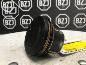 Gebruikte Zuiger Seat Leon ST (5FF) 2.0 TSI Cupra 280 16V Prijs op aanvraag aangeboden door BZJ b.v.