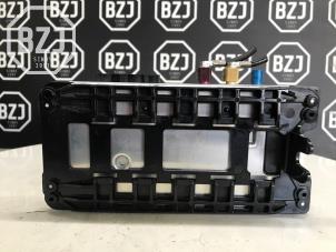 Gebruikte Bluetooth module Ford Focus 4 Wagon 1.0 EcoBoost 12V Hybrid 125 Prijs op aanvraag aangeboden door BZJ b.v.