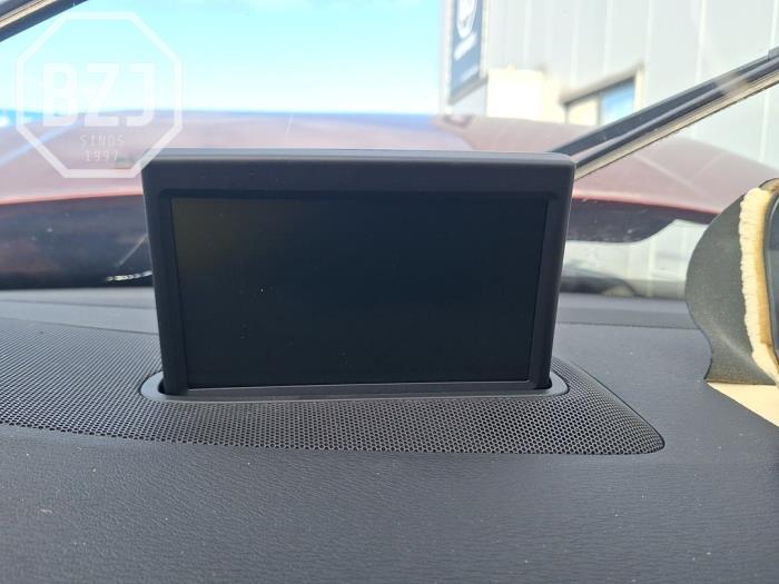 Gebruikte Display Interieur Volvo S80 (AR/AS) 2.5 T Turbo 20V Prijs op aanvraag aangeboden door BZJ b.v.
