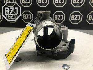 Gebruikte Gasklephuis Ford Kuga II (DM2) 2.0 TDCi 16V 140 Prijs op aanvraag aangeboden door BZJ b.v.