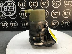 Gebruikte Servopomp Volvo V60 I (FW/GW) 1.6 DRIVe Prijs op aanvraag aangeboden door BZJ b.v.