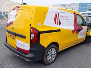 Gebruikte Zijpaneel rechts-achter Renault Kangoo Express (RFK) 1.3 TCE 130 16V Prijs op aanvraag aangeboden door BZJ b.v.