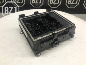 Gebruikte Zekering Ford Focus 4 Wagon 1.0 EcoBoost 12V Hybrid 125 Prijs op aanvraag aangeboden door BZJ b.v.