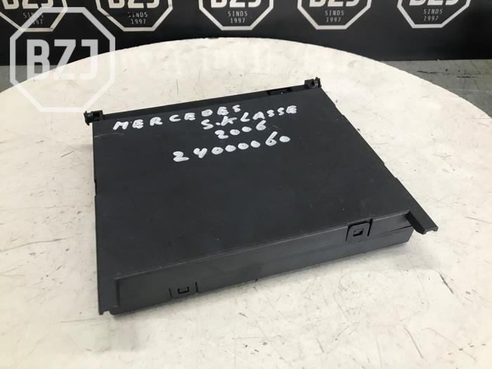 Computer Diversen van een Mercedes-Benz S (W221) 3.5 S-350 24V 2006