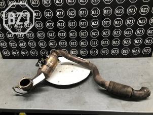 Gebruikte Katalysator Mercedes CLA (117.3) 1.6 CLA-180 16V Prijs op aanvraag aangeboden door BZJ b.v.