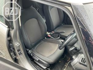 Gebruikte Interieur Bekledingsset Mini Mini (F55) 1.2 12V One Prijs op aanvraag aangeboden door BZJ b.v.