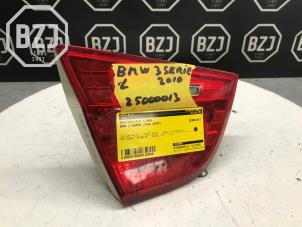 Gebruikte Achterlicht links BMW 3 serie (E90) 318i 16V Prijs op aanvraag aangeboden door BZJ b.v.