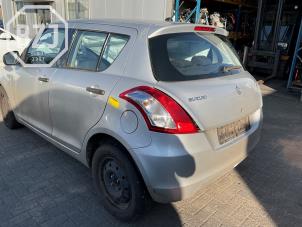 Gebruikte Zijpaneel links-achter Suzuki Swift (ZA/ZC/ZD) 1.2 16_ Prijs op aanvraag aangeboden door BZJ b.v.