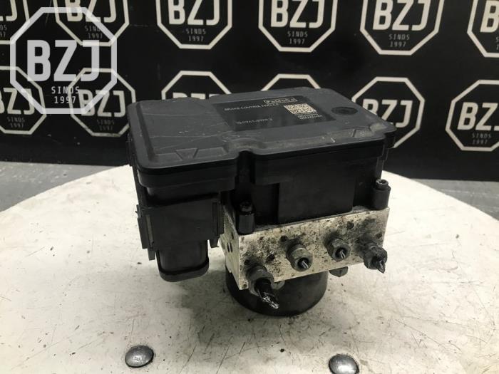Gebruikte ABS Pomp Ford C-Max (DXA) 2.0 TDCi 16V Prijs € 100,00 Margeregeling aangeboden door BZJ b.v.