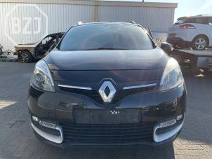 Gebruikte Voorkop compleet Renault Grand Scénic III (JZ) 1.2 16V TCe 115 Prijs op aanvraag aangeboden door BZJ b.v.