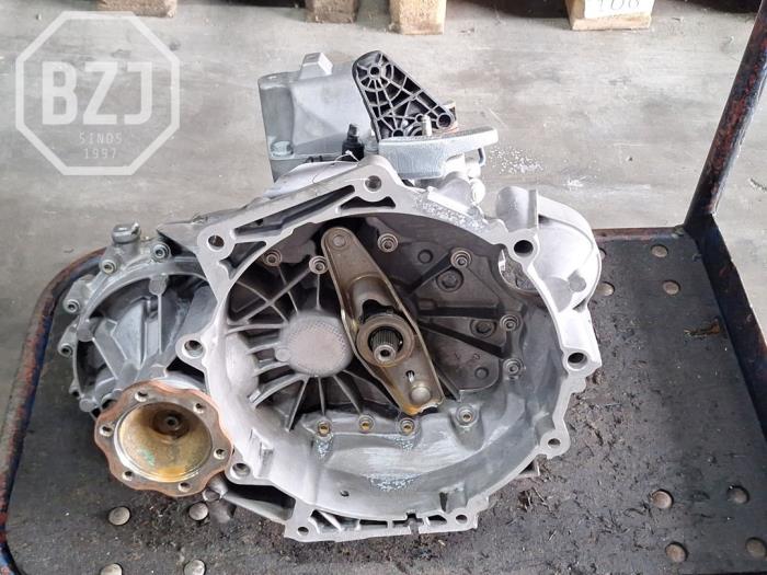 Gebruikte Versnellingsbak Audi A3 Sportback (8VA/8VF) 1.0 TFSI 12V Prijs € 650,00 Margeregeling aangeboden door BZJ b.v.