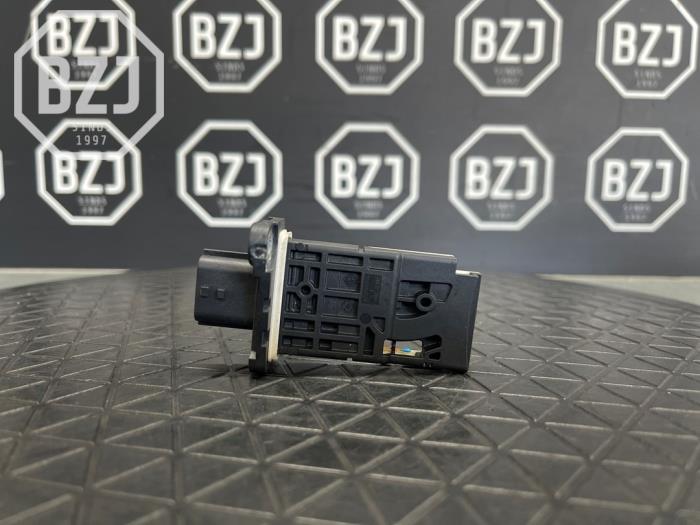 Gebruikte Luchtmassameter Renault Kadjar (RFEH) Prijs € 50,00 Margeregeling aangeboden door BZJ b.v.
