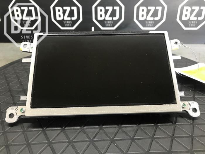 Gebruikte Display Interieur Audi A5 Prijs € 185,00 Margeregeling aangeboden door BZJ b.v.