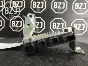 Gebruikte Voorgloei Relais Toyota Hilux V/VI 2.8 D4D-F 16V 4x4 Prijs € 102,85 Inclusief btw aangeboden door BZJ b.v.