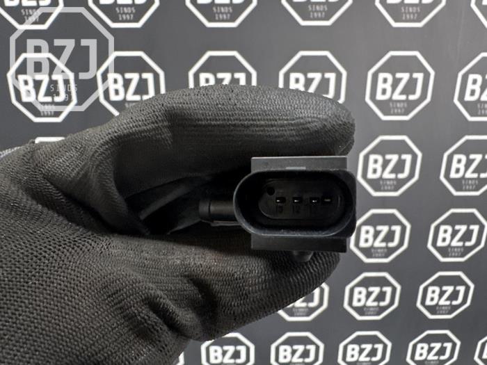 Druksensor van een Volkswagen Polo V (6R) 1.4 TDI DPF BlueMotion technology 2014