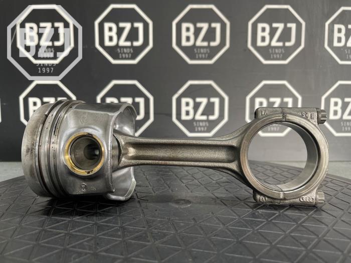 Gebruikte Zuiger MAN TGE 2.0 TDI RWD Prijs € 181,50 Inclusief btw aangeboden door BZJ b.v.