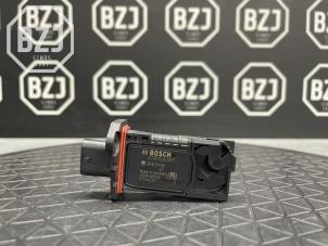 Gebruikte Luchtmassameter BMW 5 serie (G30) 523d 2.0 TwinPower Turbo 16V Prijs € 45,00 Margeregeling aangeboden door BZJ b.v.