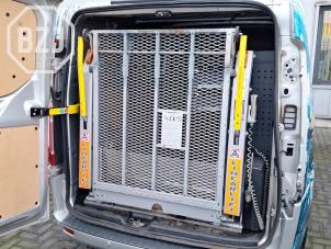Gebruikte Rolstoellift Ford Transit Custom 2.0 TDCi 16V Eco Blue 130 Prijs op aanvraag aangeboden door BZJ b.v.