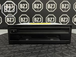 Gebruikte Navigatie Module Volkswagen Polo VI (AW1) 2.0 GTI Turbo 16V Prijs € 500,00 Margeregeling aangeboden door BZJ b.v.