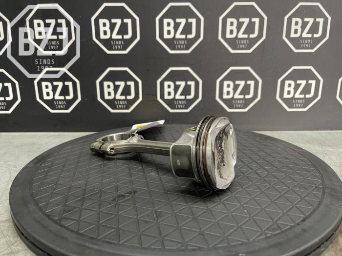 Gebruikte Zuiger Peugeot 3008 Prijs op aanvraag aangeboden door BZJ b.v.