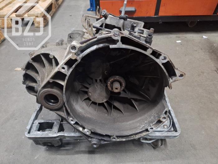 Gebruikte Versnellingsbak Ford Transit 2.2 TDCi 16V Prijs op aanvraag aangeboden door BZJ b.v.